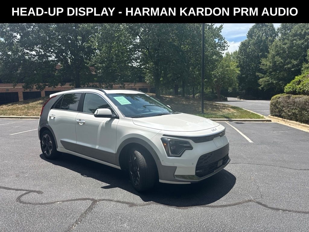 Used 2024 Kia Niro EV Wave SUV