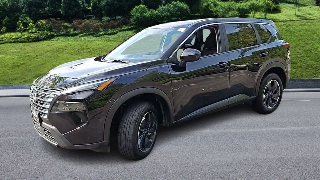 Used 2024 Nissan Rogue SV SUV