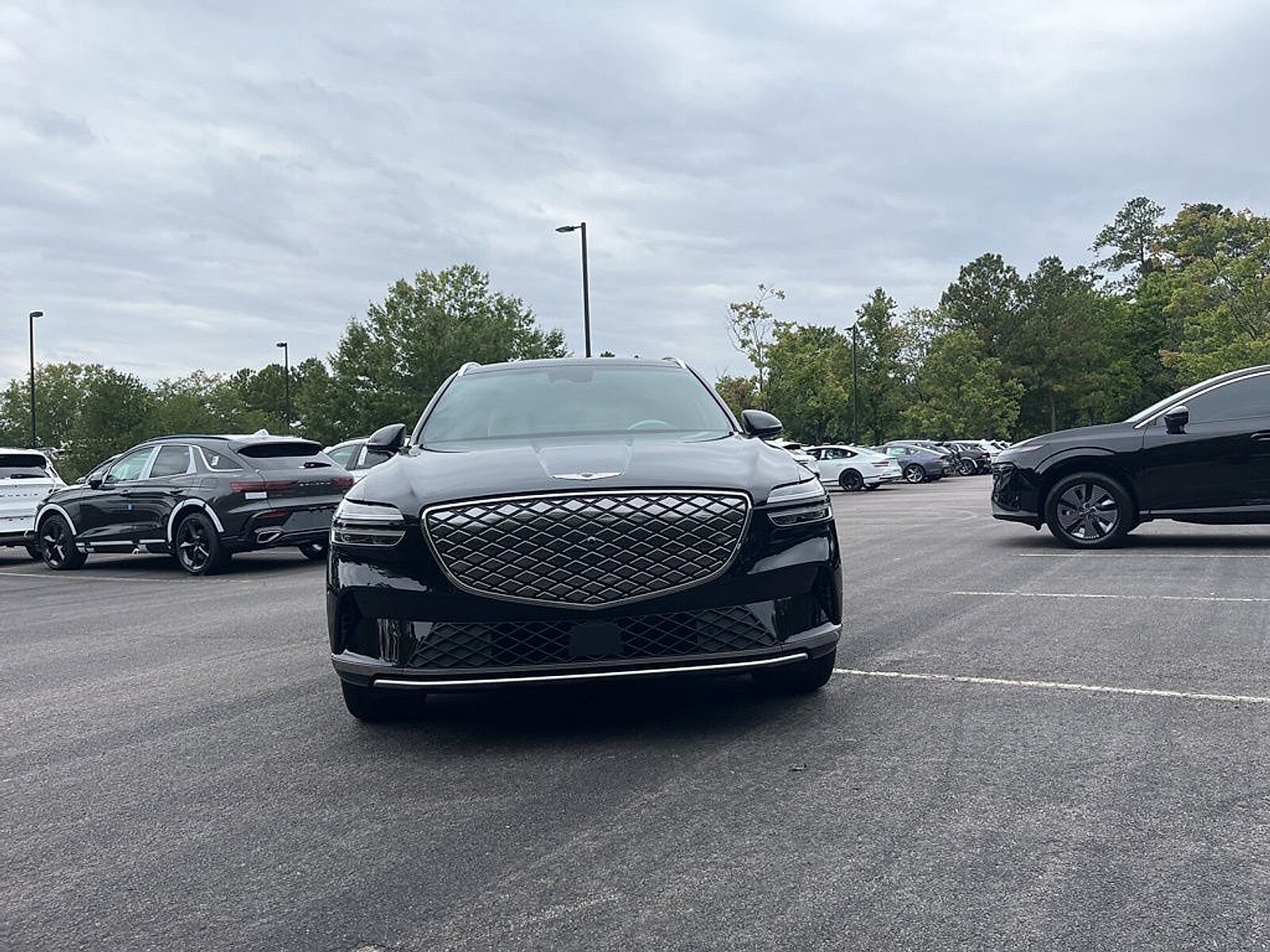 2025 Genesis Electrified GV70 Advanced photo 2