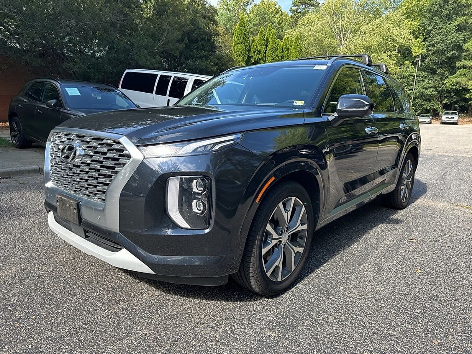2021 Hyundai Palisade Limited photo 2