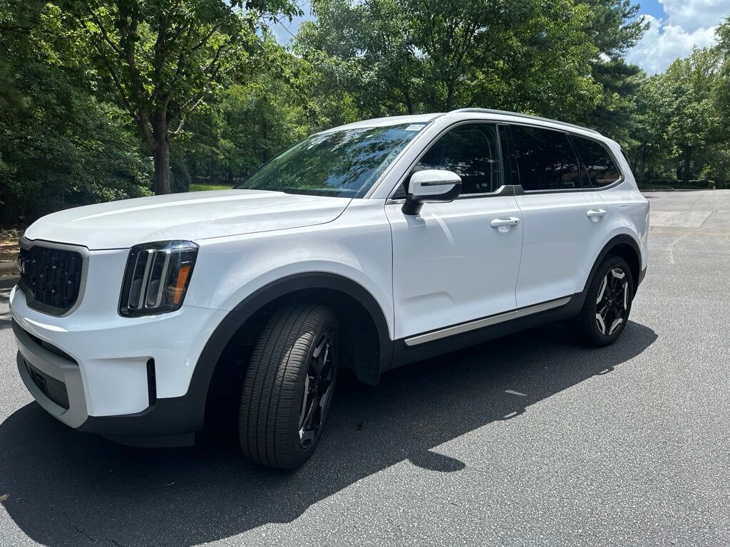 Used 2025 Kia Telluride EX SUV
