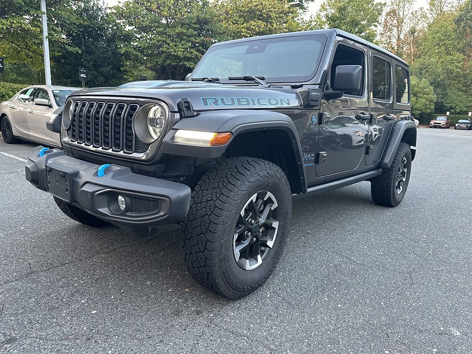 2024 Jeep Wrangler Rubicon 4xe photo 3
