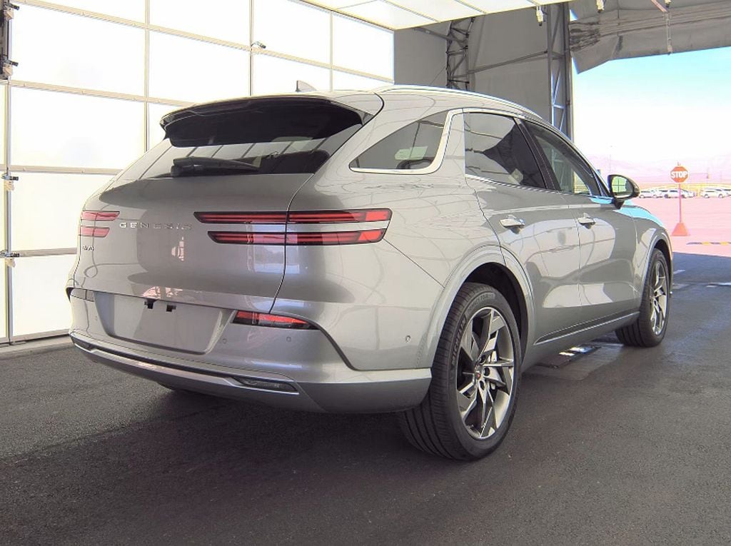 Used 2025 GENESIS GV70 Advanced with VIN 5NMMCET16SH005233 for sale in Cary, NC