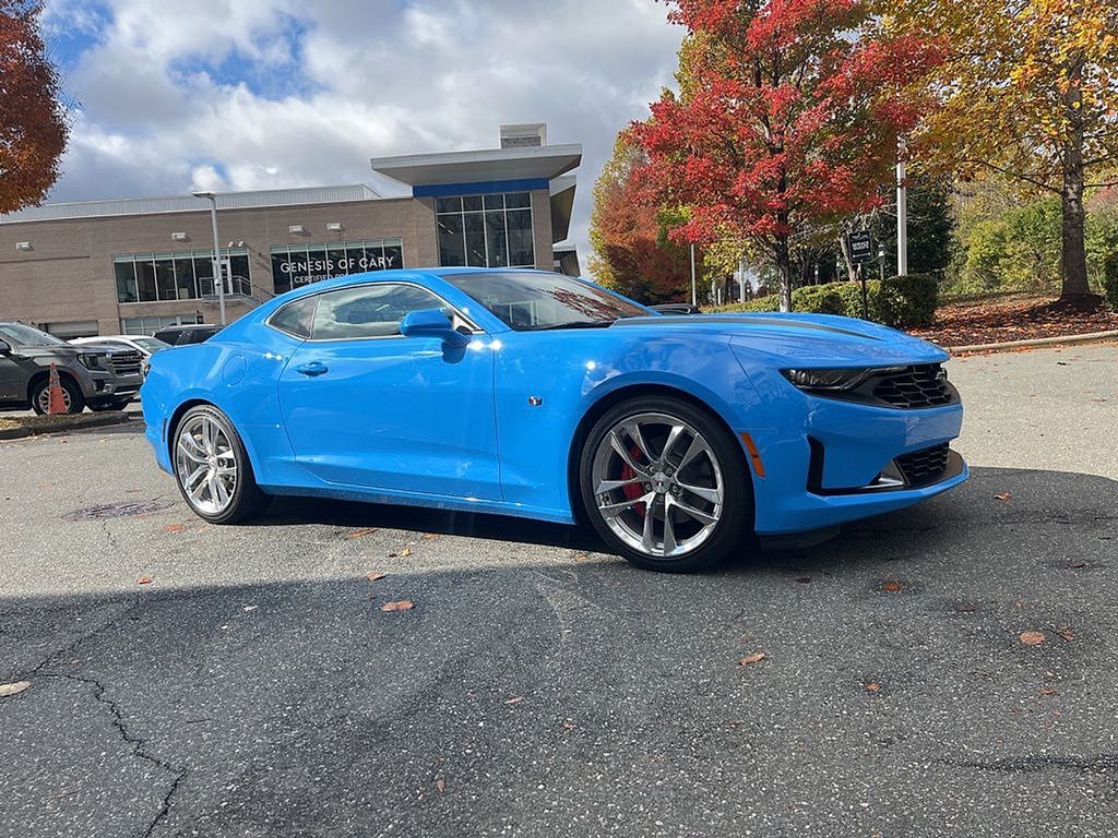 2022 Chevrolet Camaro 2LT photo 3