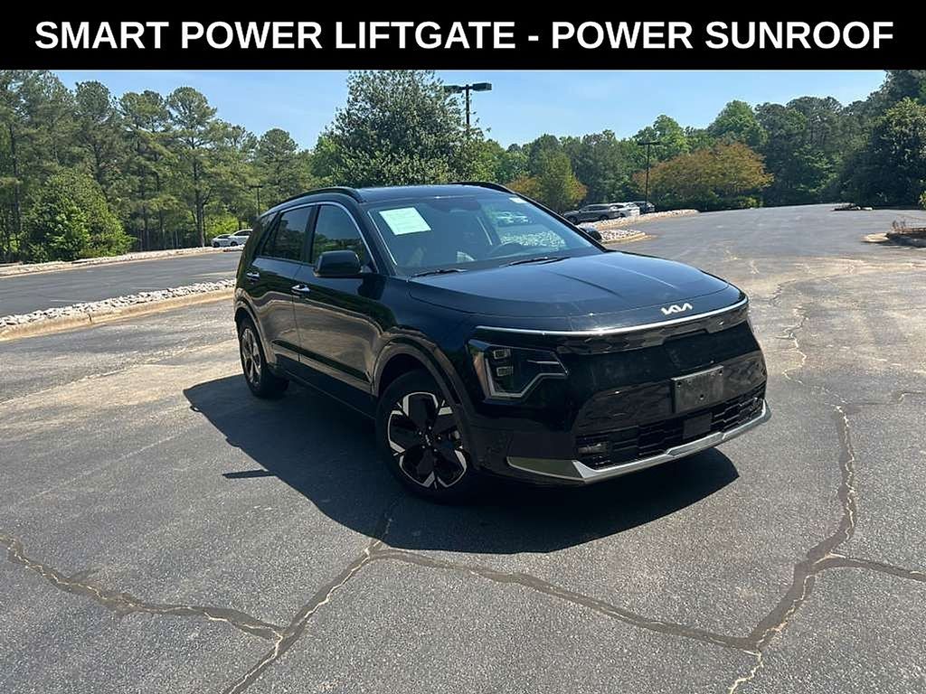 Used 2024 Kia Niro Wave with VIN KNDCT3L19R5091280 for sale in Cary, NC