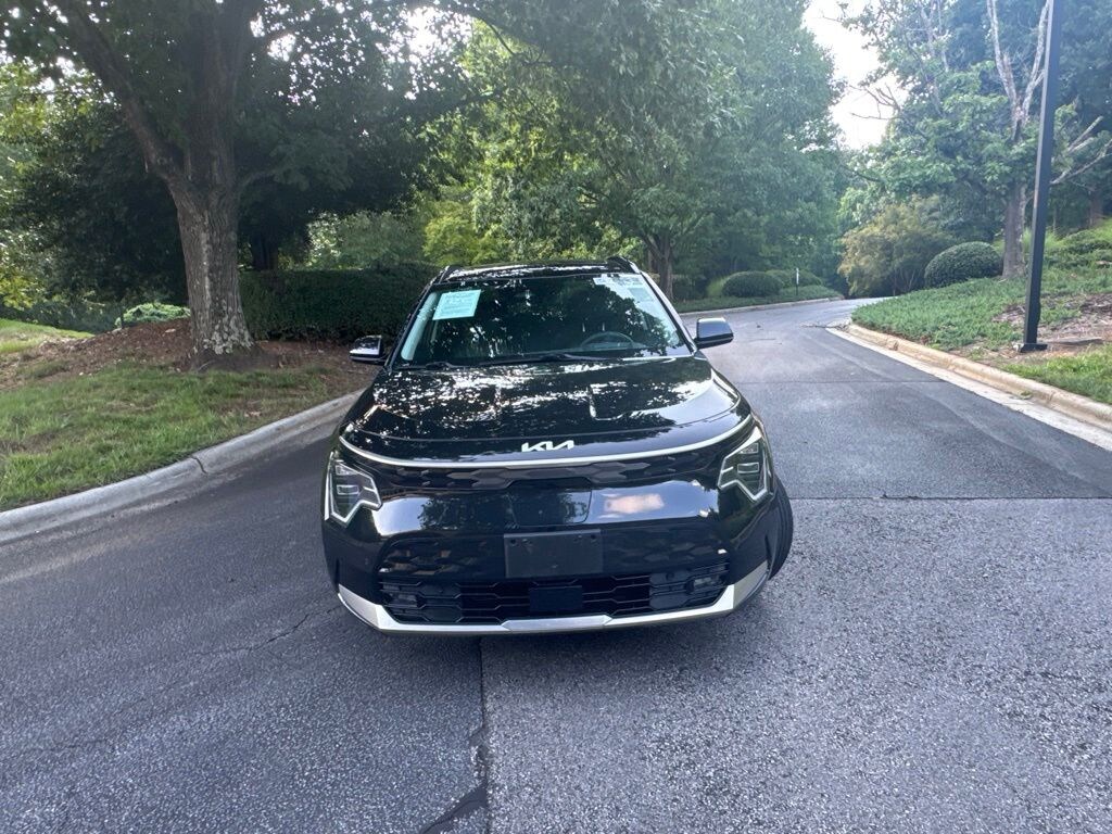 Used 2023 Kia Niro EV Wave SUV