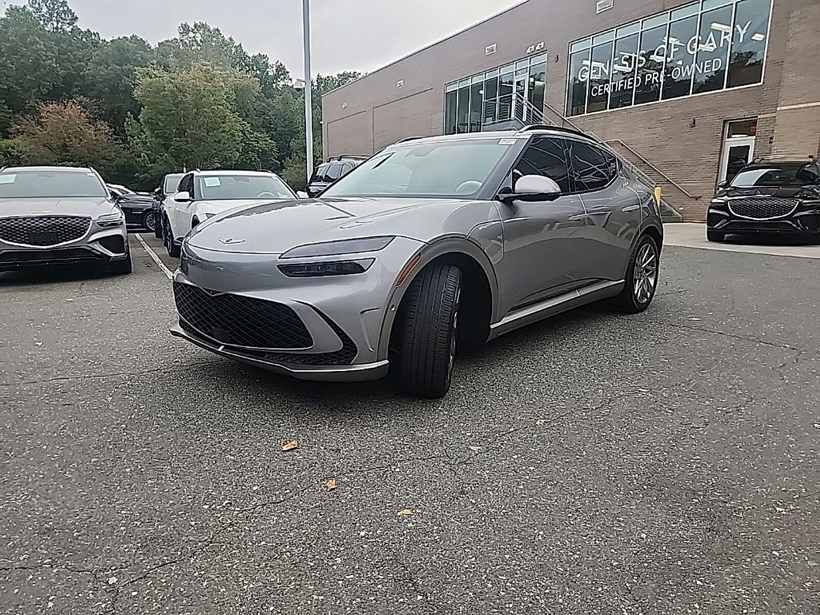 2024 Genesis GV60 Advanced AWD photo 4