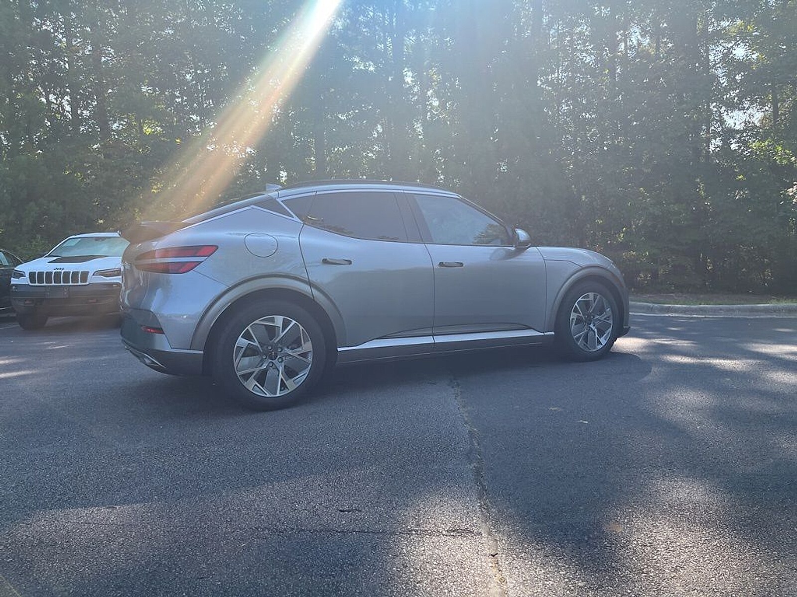 2025 Genesis GV60 RWD photo 3