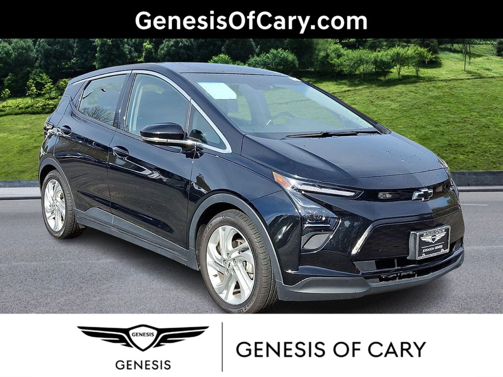 2023 Chevrolet Bolt EV LT's photo