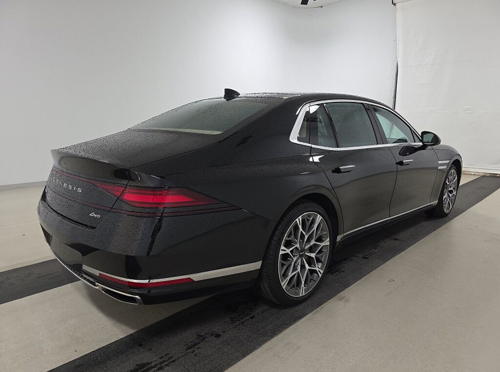 Used 2025 Genesis G90 3.5T e-SC Sedan