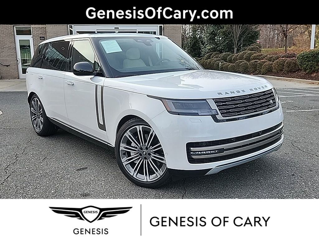 2025 Land Rover Range Rover SE's photo