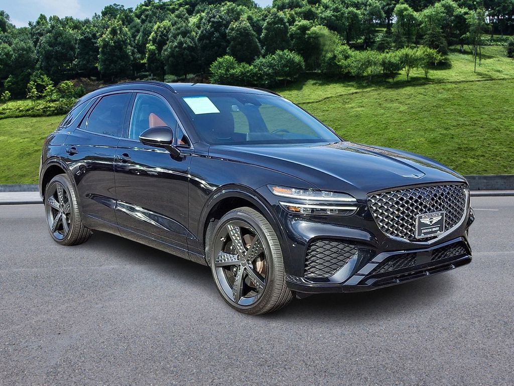 2025 GENESIS GV70 Standard's photo