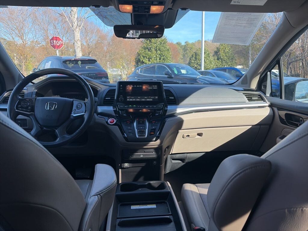 Used 2019 Honda Odyssey Elite Minivan/Van