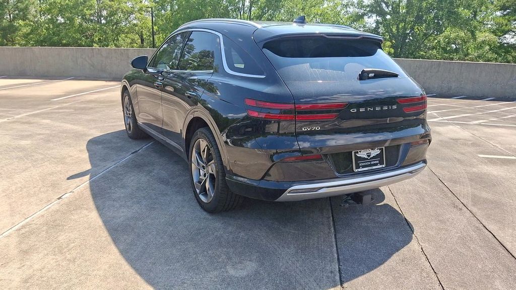 Certified 2025 GENESIS GV70 Advanced with VIN 5NMMCET1XSH004036 for sale in Cary, NC