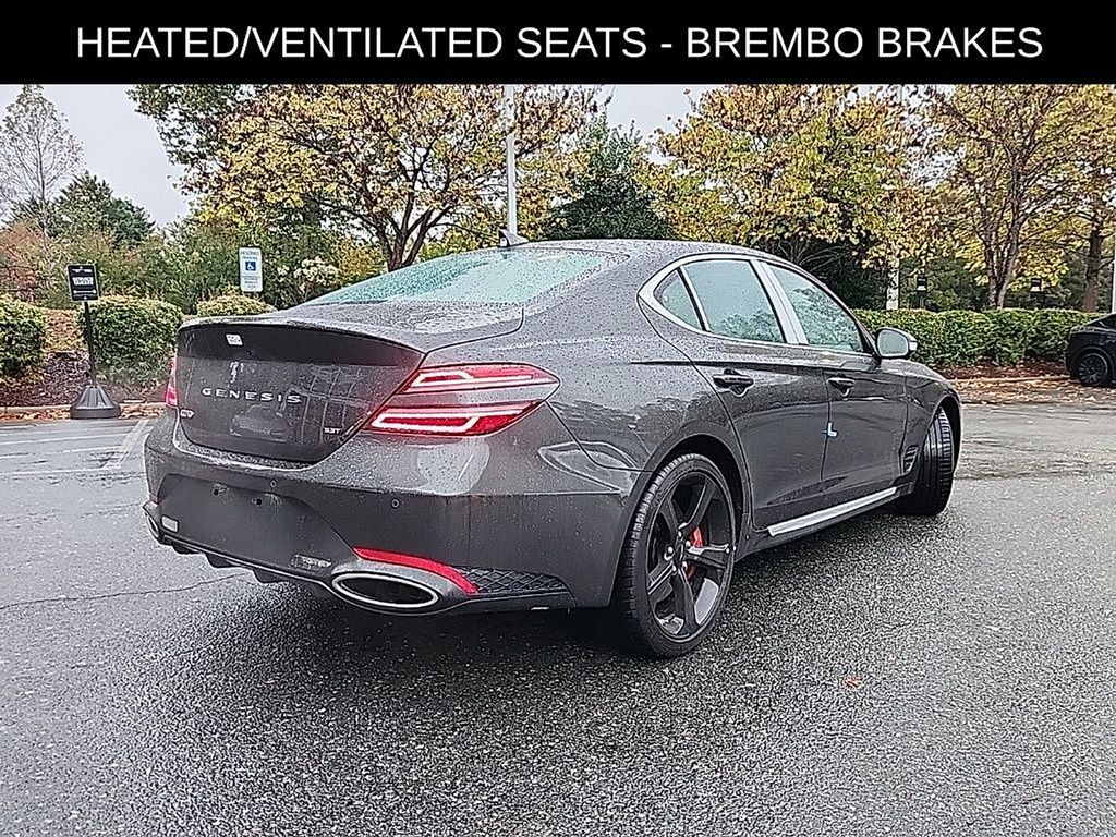 2026 Genesis G70 3.3T Sport Prestige photo 2