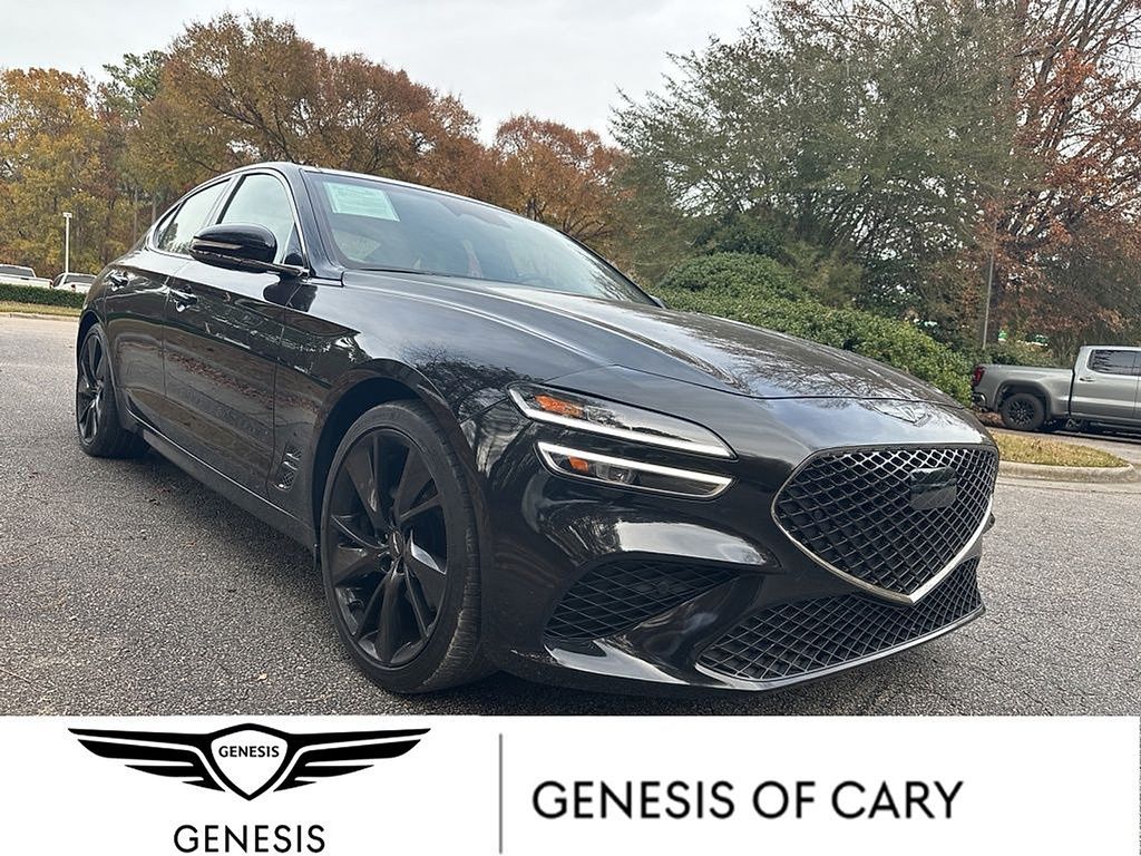 2023 GENESIS G70 Standard's photo