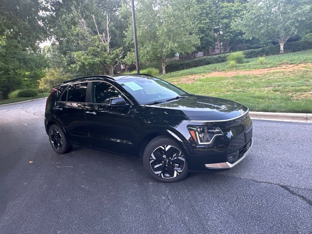 Used 2023 Kia Niro EV Wave SUV