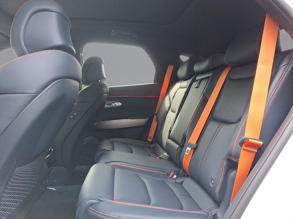 2026 GENESIS GV70 Sport Prestige - Photo 13