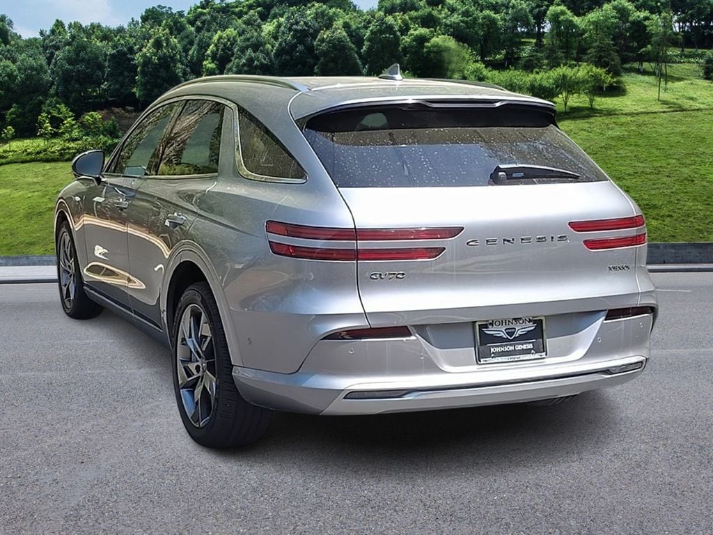 Used 2024 GENESIS GV70 Advanced with VIN 5NMMCET17RH001752 for sale in Cary, NC