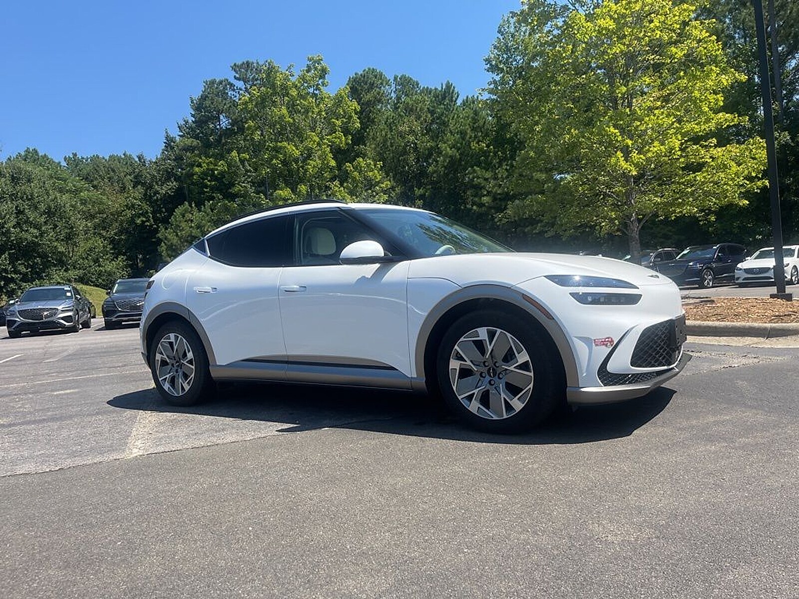2025 Genesis GV60 RWD photo 3