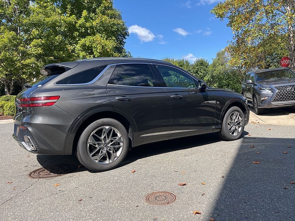 Used 2025 Genesis GV70 2.5T SUV