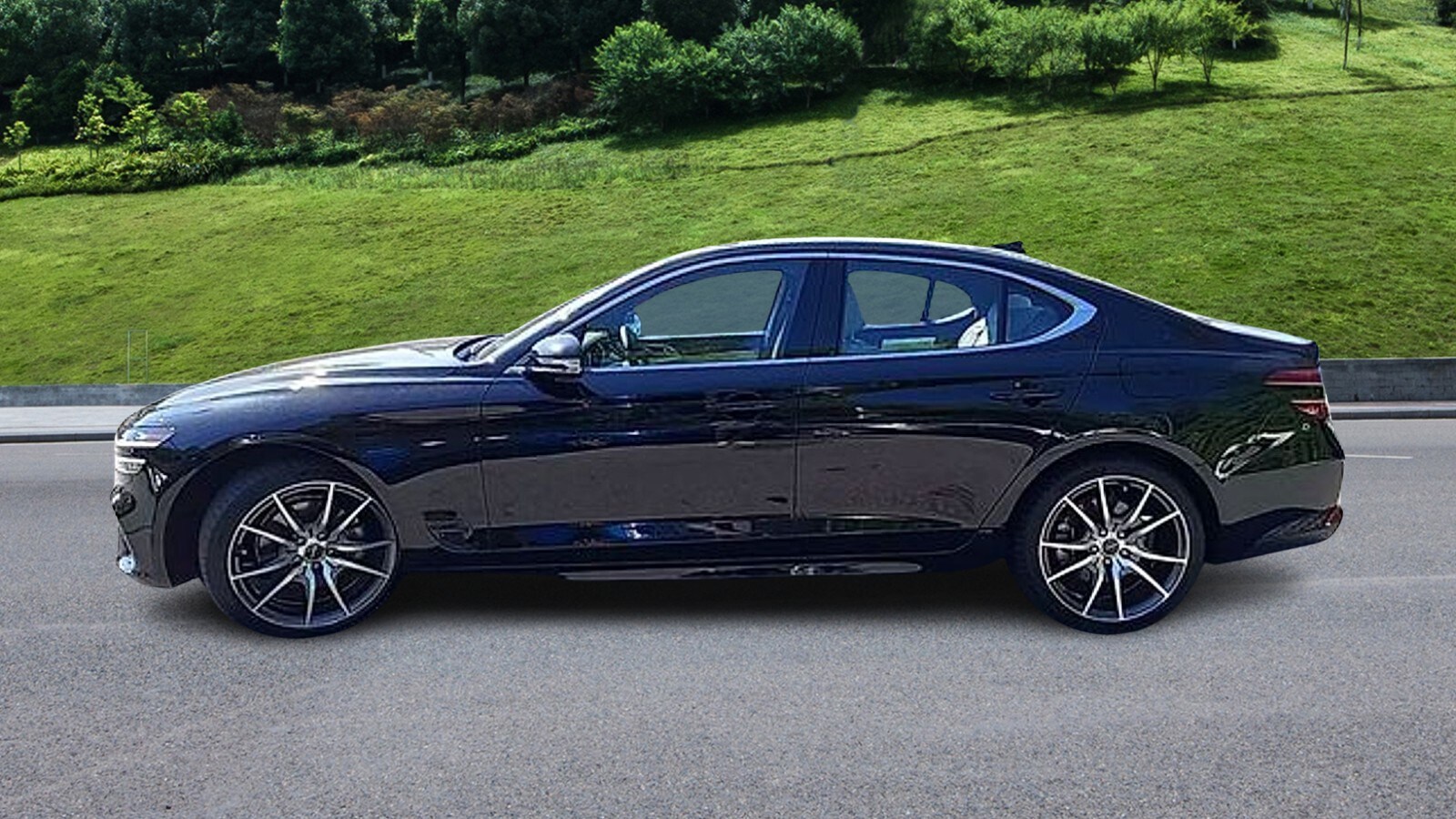 2022 Genesis G70 2.0T photo 3