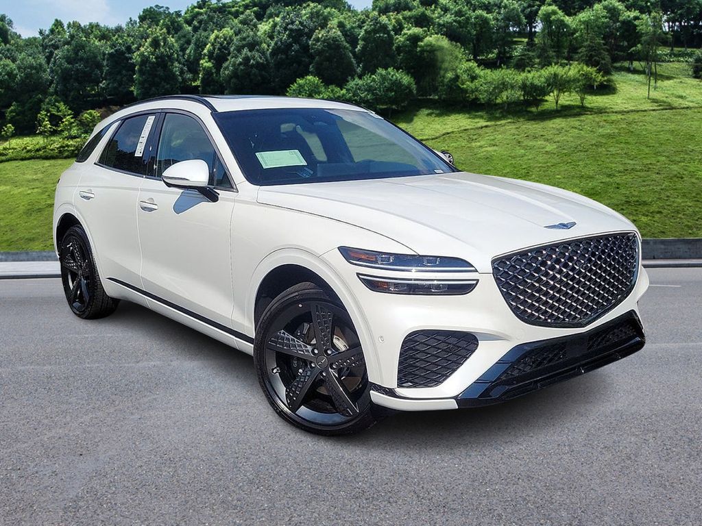 2025 GENESIS GV70 Standard's photo