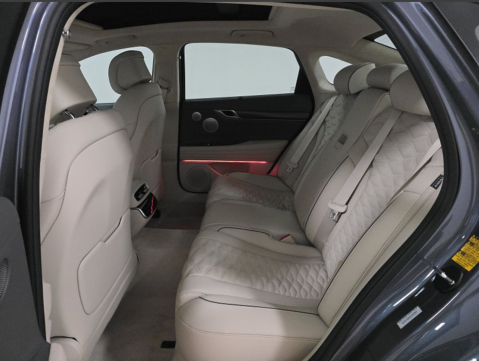 2026 GENESIS G80 Sport Prestige - Photo 6