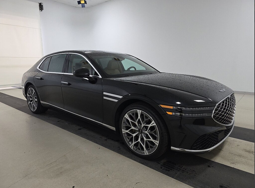 Used 2025 Genesis G90 3.5T e-SC Sedan