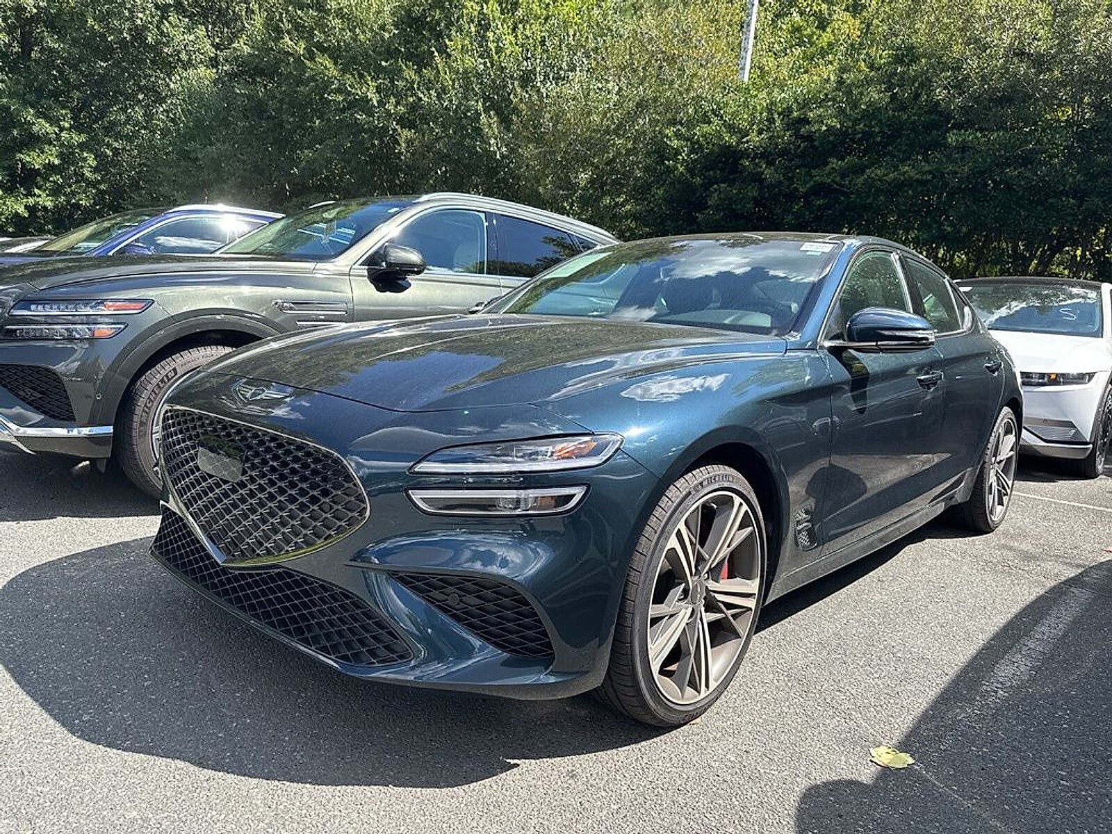 2025 Genesis G70 2.5T photo 2