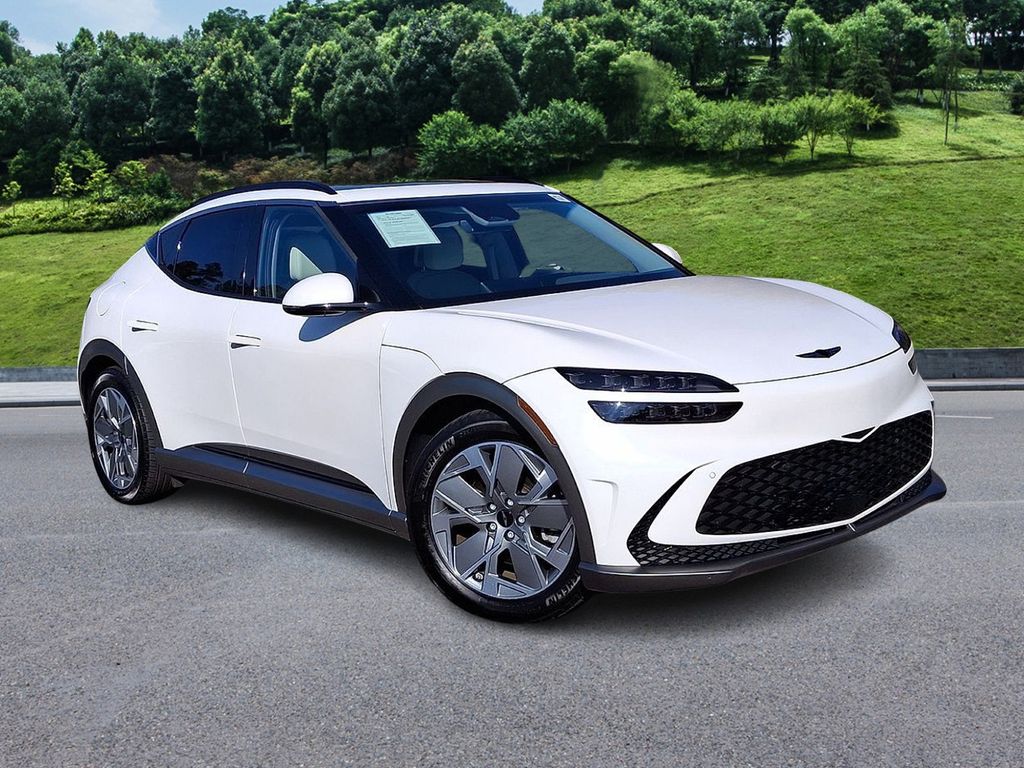 2025 GENESIS GV60 Standard's photo