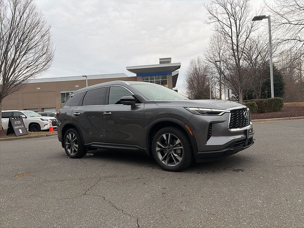 Used 2023 INFINITI QX60 Luxe SUV