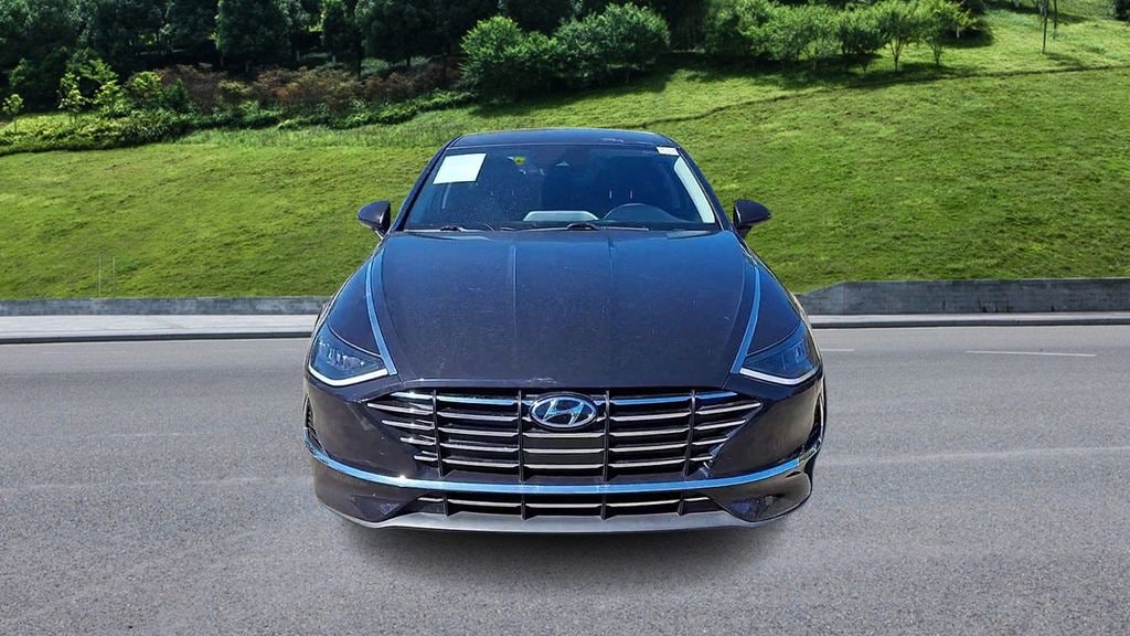 Used 2023 Hyundai Sonata SE Sedan