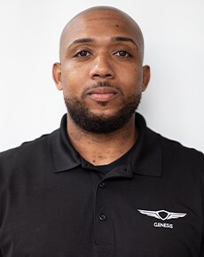 Staff member Darrius Thompson from 8289215a6aab