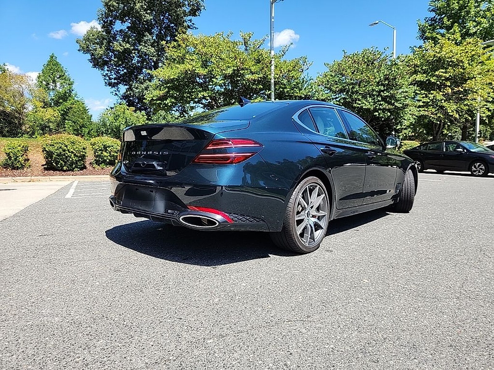 2025 Genesis G70 2.5T photo 2