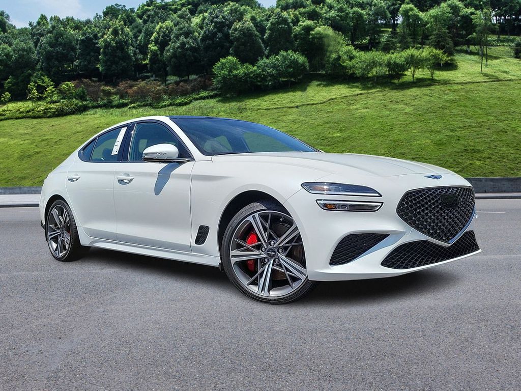 2025 GENESIS G70 Standard's photo