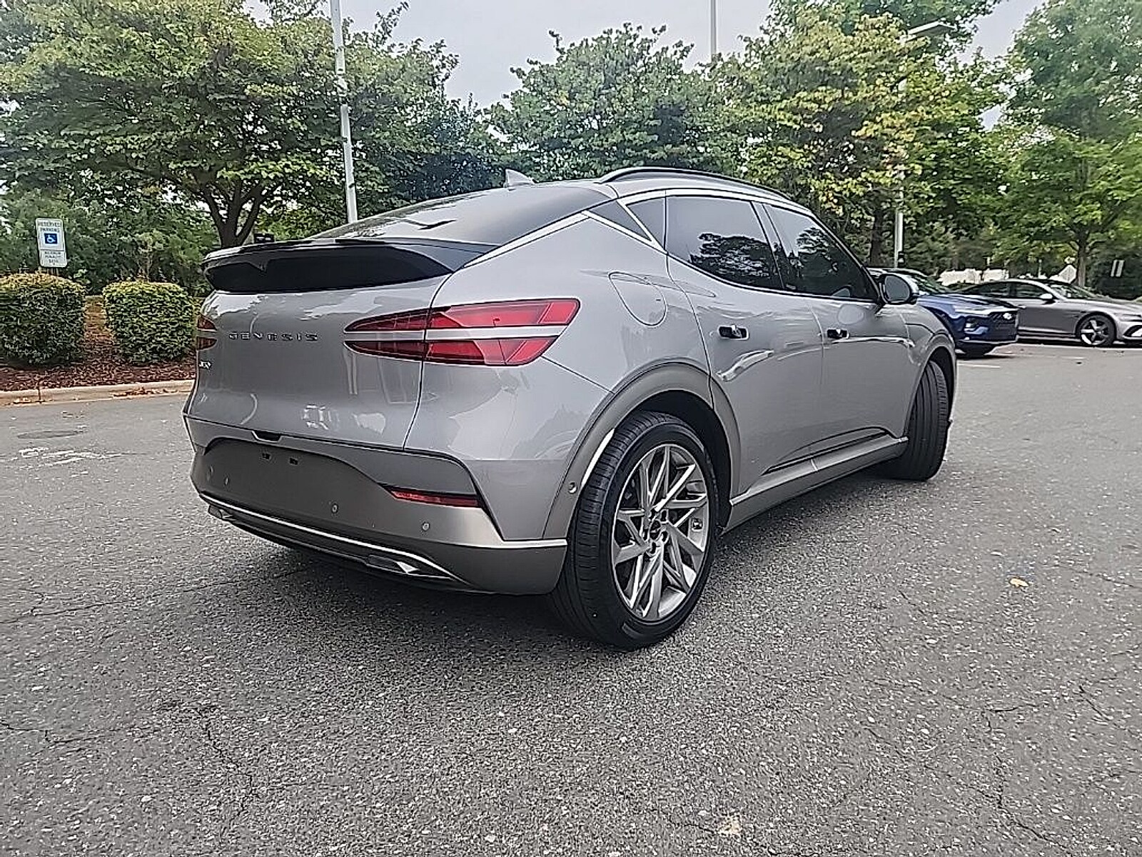 2024 Genesis GV60 Advanced AWD photo 2