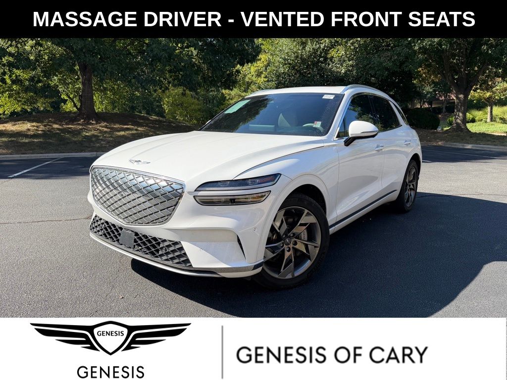 2025 GENESIS GV70