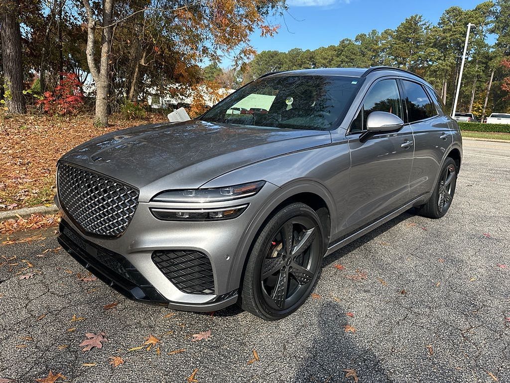 2023 Genesis GV70 2.5T Sport Prestige photo 2