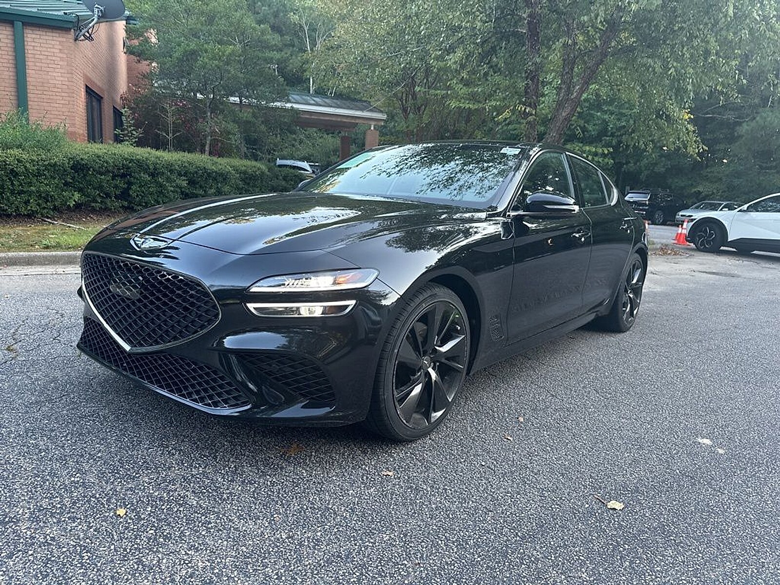 2023 Genesis G70 2.0T photo 2