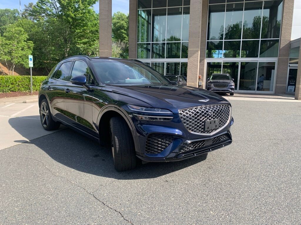 Used 2023 Genesis GV70 2.5T SUV