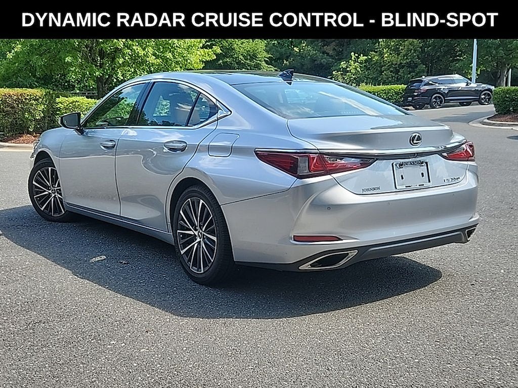Used 2023 Lexus ES 350 Sedan