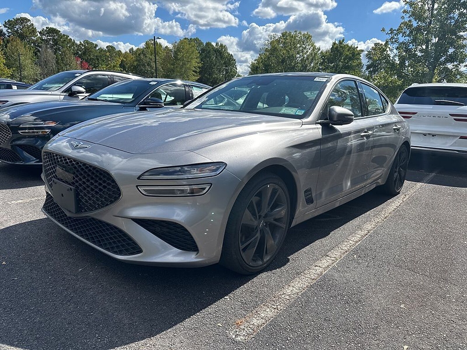 2023 Genesis G70 2.0T Sport Prestige photo 2