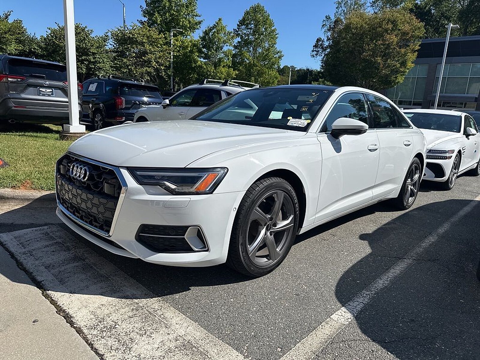 2024 Audi A6 Premium Plus TFSI Quattro S line photo 2