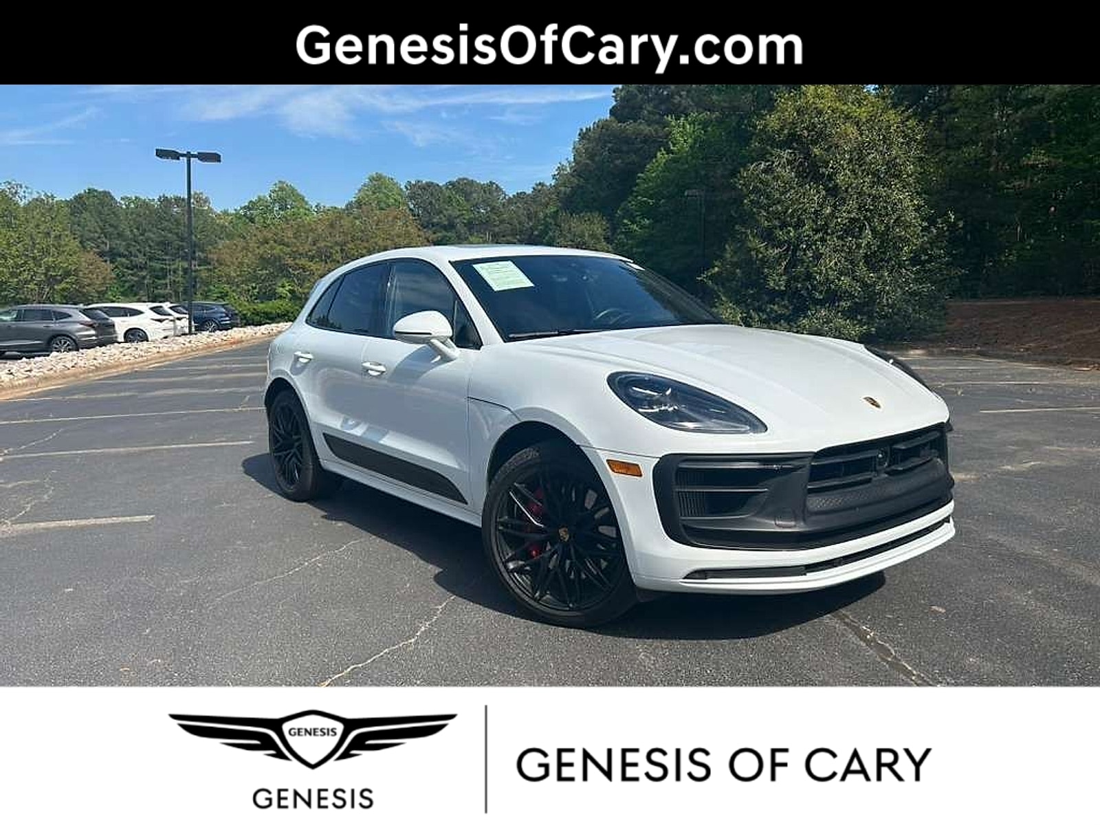 2024 Porsche Macan GTS's photo