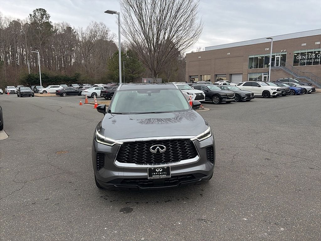 Used 2023 INFINITI QX60 Luxe SUV