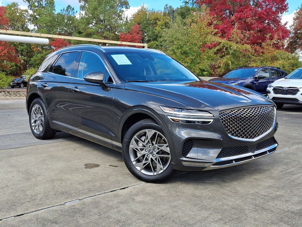 2025 GENESIS GV70 Standard's photo