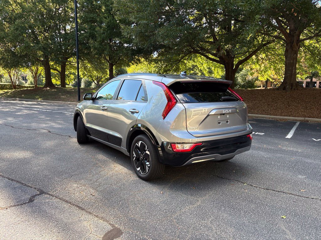 Used 2025 Kia Niro Wind with VIN KNDCR3L17S5132574 for sale in Cary, NC
