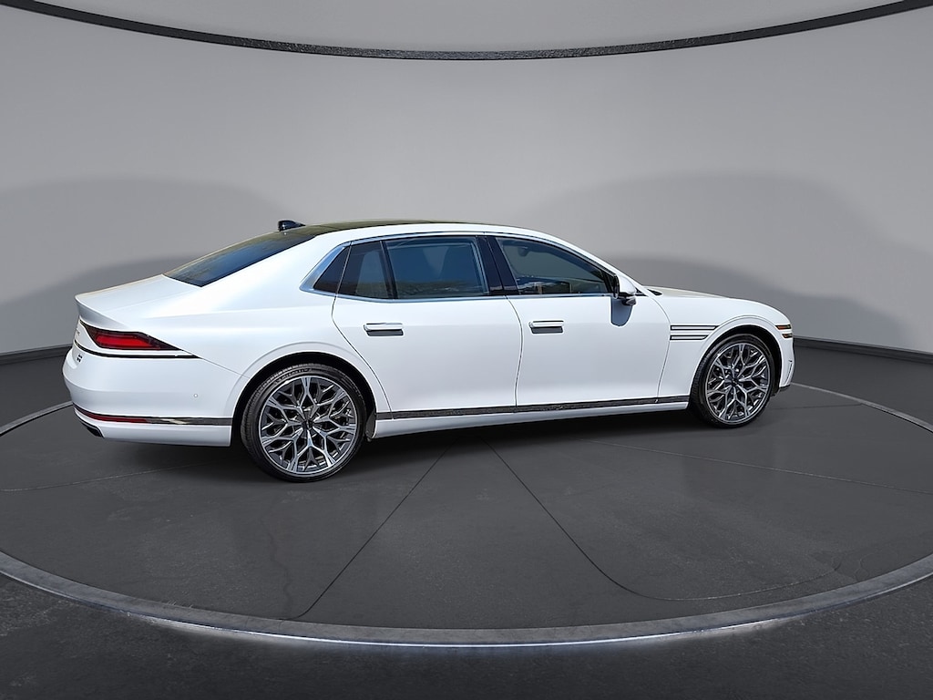 Used 2025 Genesis G90 3.5T e-SC Sedan