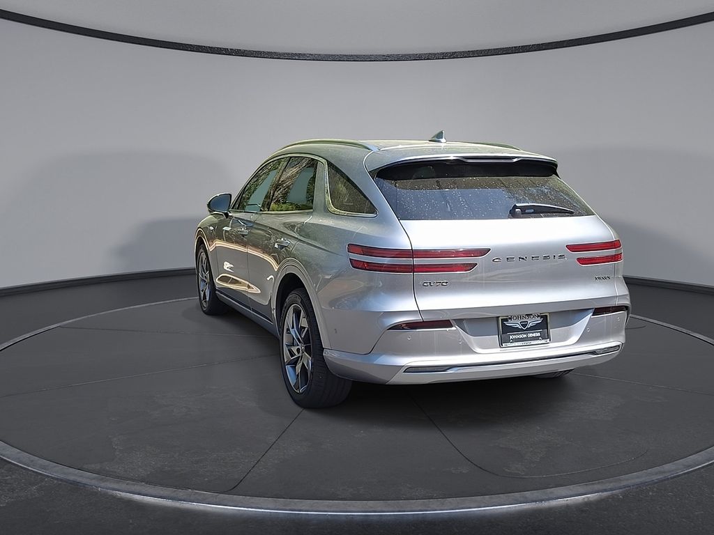 Used 2024 GENESIS GV70 Advanced with VIN 5NMMCET17RH001752 for sale in Cary, NC